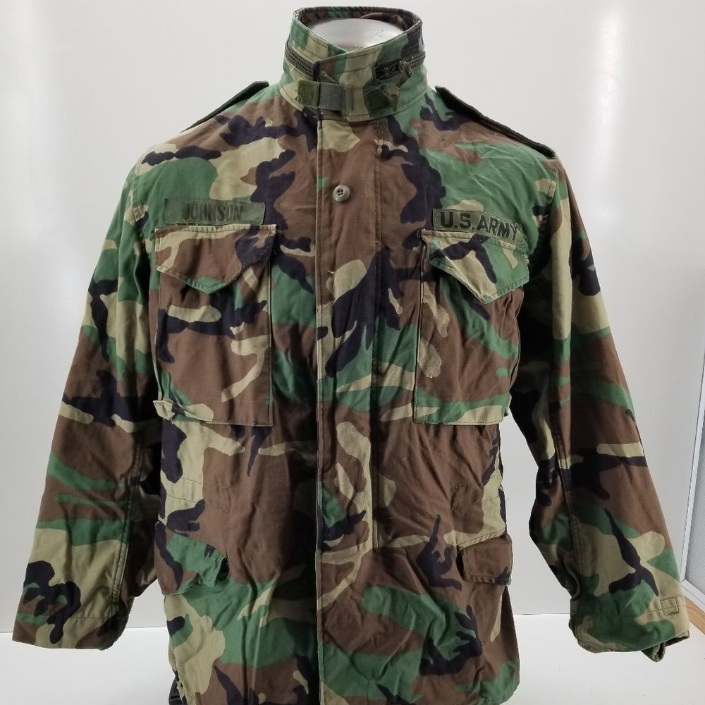 Vintage US Army Woodland Camo Field Jacket Coat Cold Weather  Medium Regular